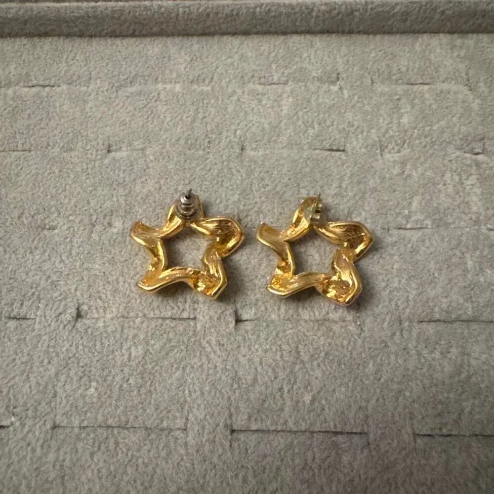 Unbranded Women's Gold Jewellery